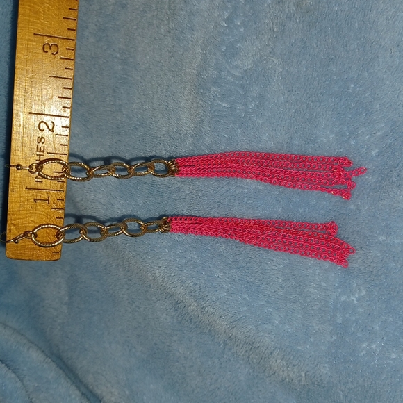 Barbie pink 💗 tassel earrings. - Picture 2 of 3